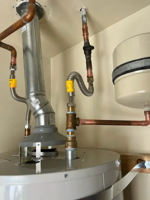 Water heater installation and plumbing repair in Rockton